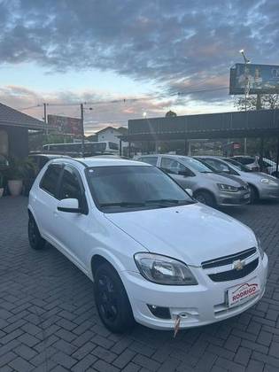 CHEVROLET CELTA 1.0 MPFI ADVANTAGE 8V FLEX 4P MANUAL